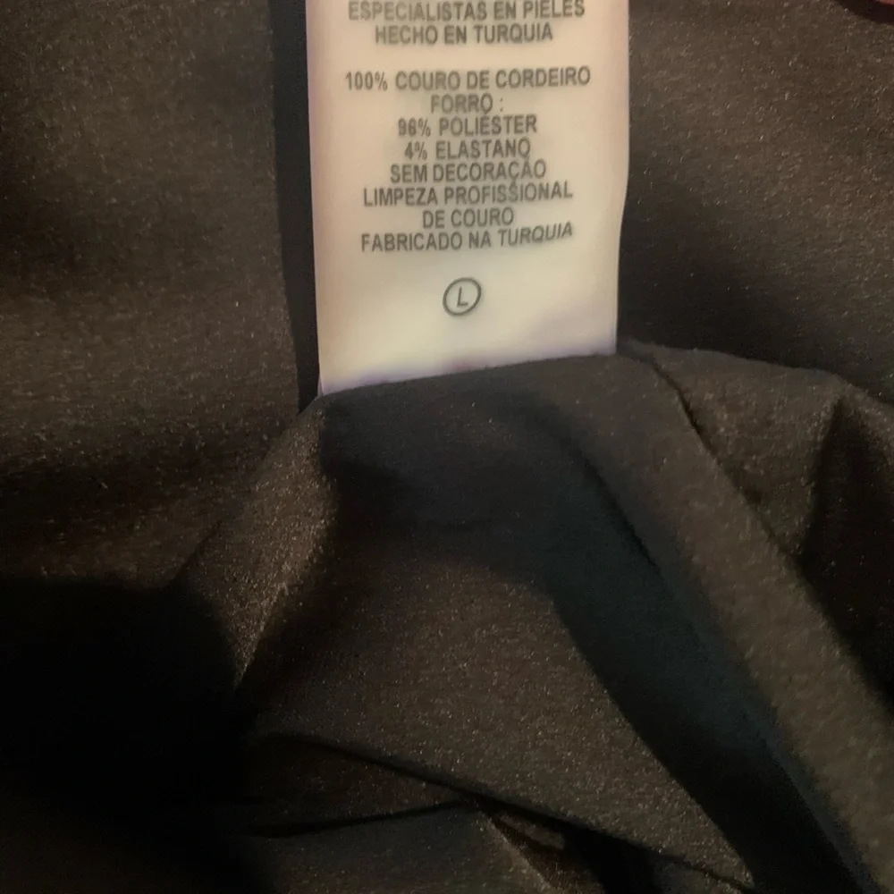 Mini Skirt Fake Snake Skin - Picture 3 of 3